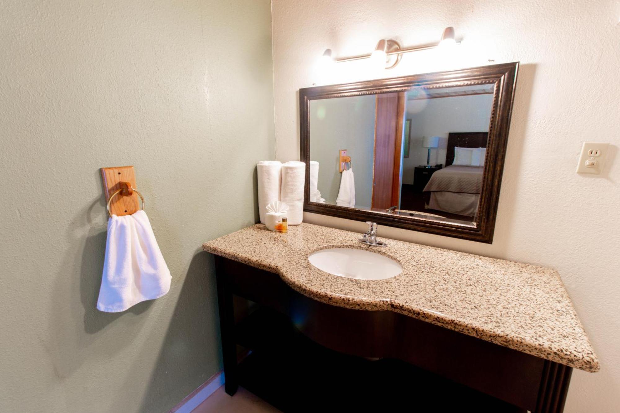 Hotel El Dorado Tecate Room photo